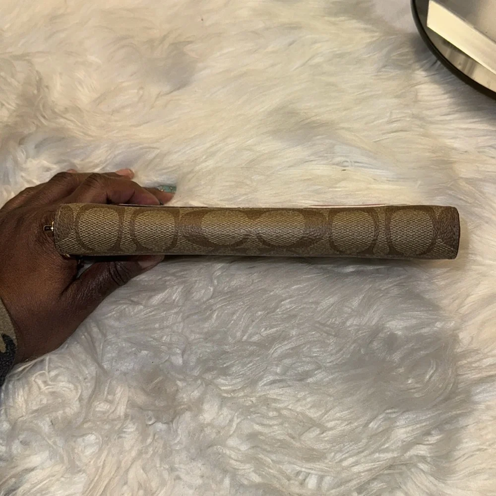 Coach Signature Long Zip Around Khaki Multi Wallet Down Town & Good Times EUC - Picture 9 of 11